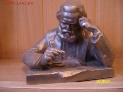 БЮСТ.Карл Маркс пишет .КАПИТАЛ.1.02.2015Г.22Ч.00М.МСК - SANY0509.JPG