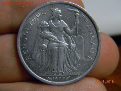 2 франка Новая Каледония 1977г. - DSCN6147_thumb