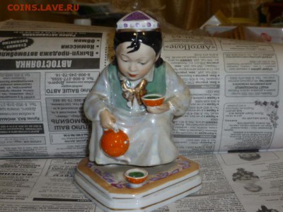 Форфоровая статуэтка Девочка узбечка - P1070510.JPG