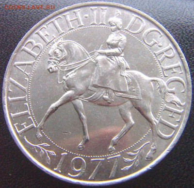 Отличная британская памятная крона 1977; до 28.01_22.20мск - 9235
