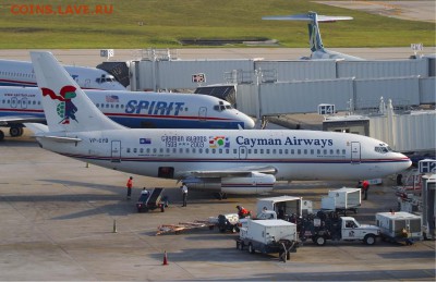 Монеты с Корабликами - Cayman_Airways_Boeing_737