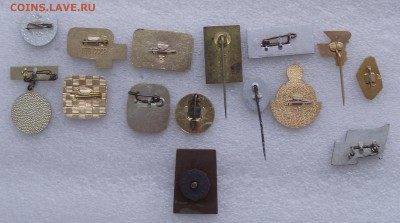 знак Отличный солдат Польши+14 нечастых значков,до 7.02 - 1а.JPG