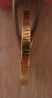 Бракованные монеты - н.  гурт монеты 10 р 2011 г небольшая впадина IMG_3757.JPG