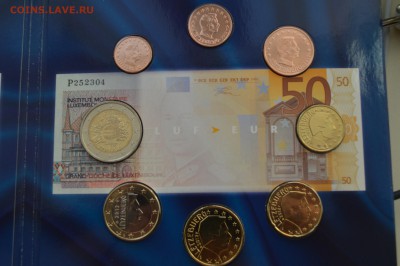 Официальные наборы евро Бенелюкс 2011 и 2012г - DSC_1363.JPG