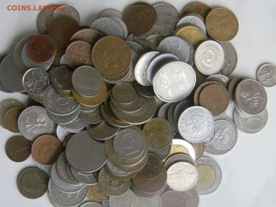 200 иностранных монет. - DSCN2650