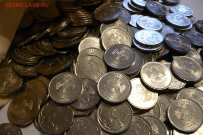 ===5 рублей 2010 спмд - 100 штук  - фикс === - P1040410.JPG