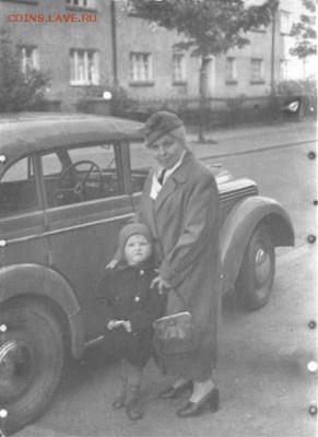 Если.... - 007. Бабушка и Олег у москвича. 1955 год