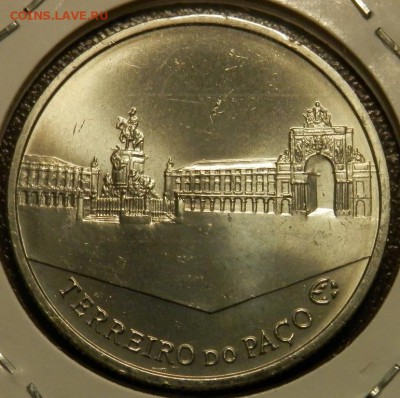 Португалия _-*2.5 евро 2010 года*-_ "Площадь Пако" - P1050445.JPG