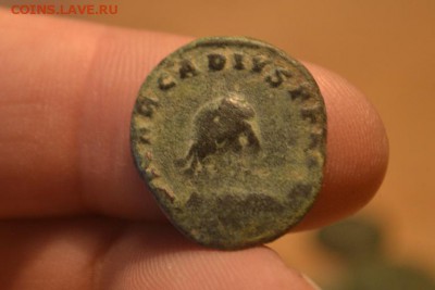 2 монеты Римской Империи IV век от Р,Х. - CSC_0331.JPG