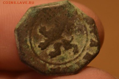 2 монеты Испанского королевства XVII век - CSC_0327.JPG
