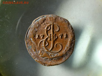 Рельефная деньга 1771 г - DSC04287.JPG