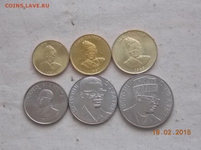 Иностранные монеты, наборы, 2евро, польша, приднестр, Киргиз - заир набор 1976-1988 аверс.JPG