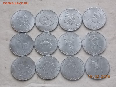 Иностранные монеты, наборы, 2евро, польша, приднестр, Киргиз - сомалилэнд 2012 знаки зодиака аверс.JPG
