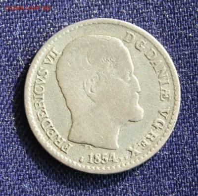 С 1 руб. ДАНИЯ  4 скиллинга 1854г.ФРИДЕРИК-VII до 21.03.15г. - IMG_4324.JPG