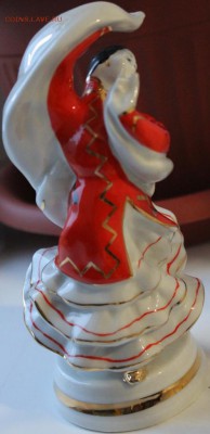 фафоровые статуэтки!4шт.2 БАШКИРА И БАШКИРКА!И УЗБЕК! - IMG_7879.JPG