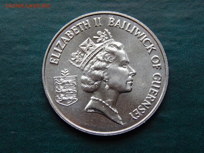 ГЕРНСИ 2 фунта СПОРТ 1986г (шайба) - DSCN3256.JPG