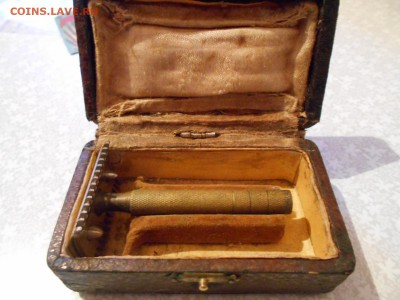Бритвенный станок(латунь)40- 50 годы - DSCN1974[1].JPG