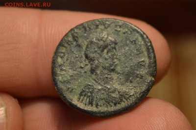 монета Римской Империи IV век от Р,Х. - CSC_0459.JPG