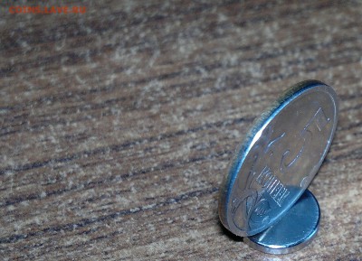 5 копеек 2007 м. аверс.БЕЛЫЙ реверс.Жёлтый.Рдкий брак. - 5 коп.брак 2