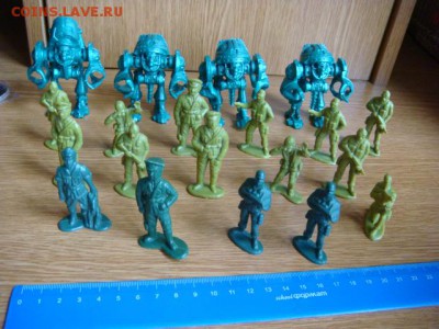 Игрушки из "сундука" - DSC00092.JPG