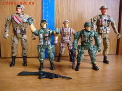 Игрушки из "сундука" - DSC00091.JPG