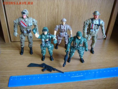 Игрушки из "сундука" - DSC00090.JPG