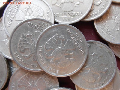1 руб 1999 г СП и ММД 66 шт короткий с блицем - 99-2 P1010967.JPG