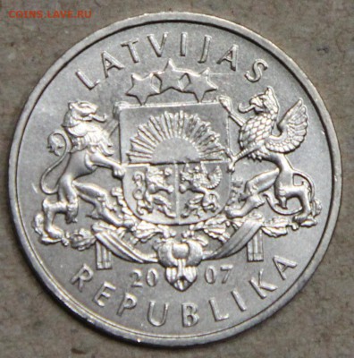 1 лат Латвия 2007 Пряжка UNC до 22.04 - IMG_3932.JPG