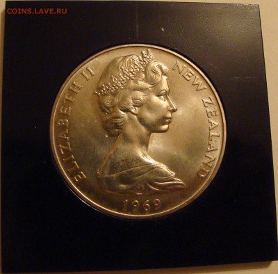 Новая Зеландия 1$ 1969 Кук UNC 01.05 22-00мск - DSC00206.JPG
