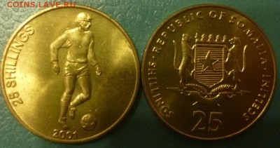 ДК Сомали 25 шиллингов Футболист ФИКС 08.05 22.00 - Сомали 25 шиллингов Футбол 2001.JPG