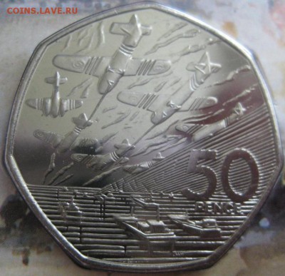 50 пенсов Англия 1994 г. 50 лет высадке в Нормандии до 15.05 - IMG_9134.JPG