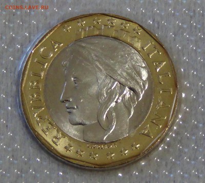 Италия 1000 ЛИР 1997 UNC в упаковке 14.05.2015 (чт. 22-30) - DSC07615.JPG