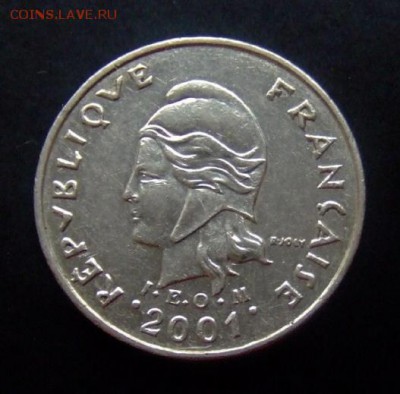 4 - Франц. Полинезия 10 франков (2001) «Голова идола (набалдашник на трость)» А