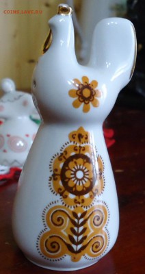 Фарфоровая фигурка и солонка. Оценка опознание. - DSC06765.JPG