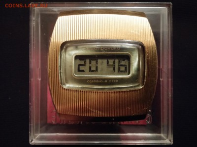 Часы наручные Электроника Б6-02 СССР 1975г до 24.05 22:00 - Э-Б6-02-зол-1