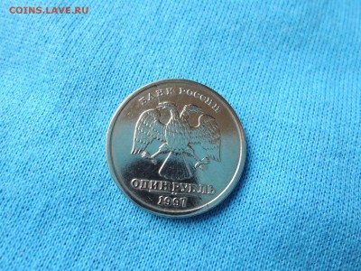 расколы на 2 руб 2009 и 1 руб 1997-все спмд - DSCN0645.JPG