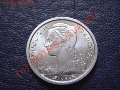 Реюньон 1 франк 1964 UNC до 14.07 в 21.00 М - LPIC6891.JPG