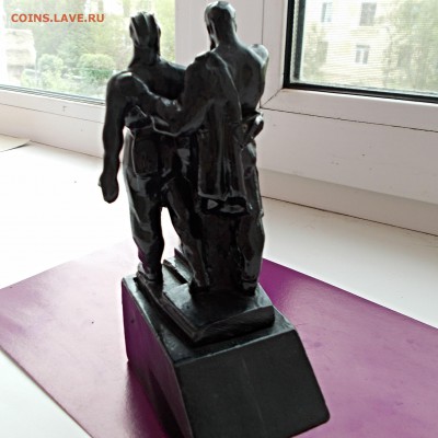 Чугунная статуэтка рабочий и танкист - DSCN0560_12-53-02.JPG