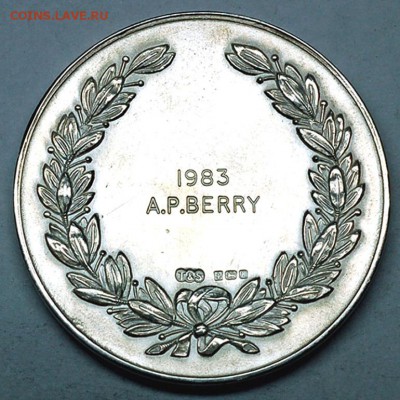 Редкая британская медаль. Серебро 77 гр. До 03.06_22.10мск - 7690