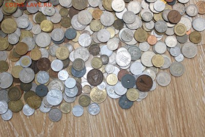 640 иностранных монет, много экзотики. Оценка! - 55555