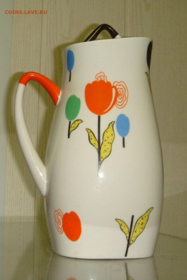Кувшин "Тюльпаны" ,ЛФЗ, 60-е гг.---не упустите - DSC01293.JPG