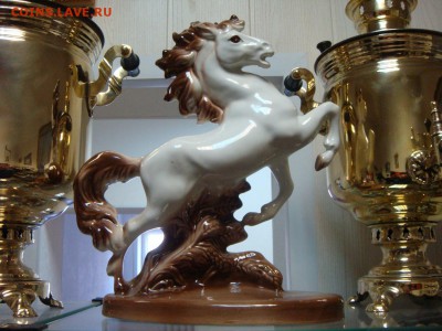 Скульптура КОНЬ----2 - к1