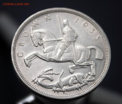 CROWN 1935 - PICT0050.JPG