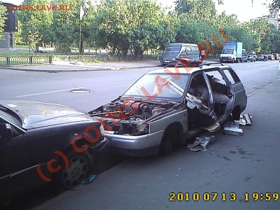 А кто спит в вашем подъезде ? ......... - IMG1318