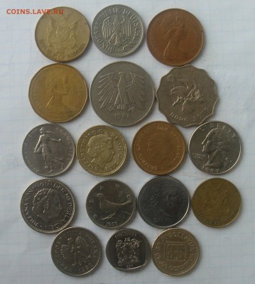 Солянка . 17 иностранных монет. разные по типу до 15.07.2015 - DSC00132.JPG