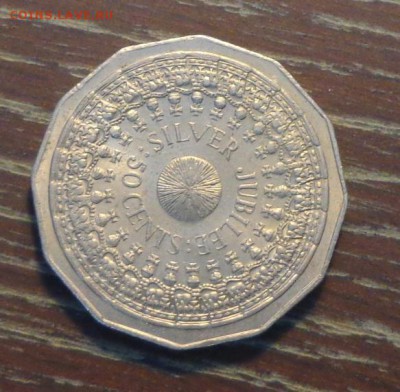 АВСТРАЛИЯ - 50ц, 25 лет на престоле до 19.07, 22.00 - австралия 50 ц. серебряный юбилей -1