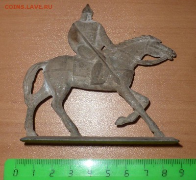 Старая советская оловянная машинка и солдатик. С чердака - P1230344.JPG