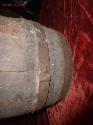 Старинный деревянный бочёнок с краном - P1240372.JPG