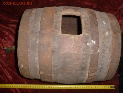 Старинный деревянный бочёнок с краном - P1240369.JPG