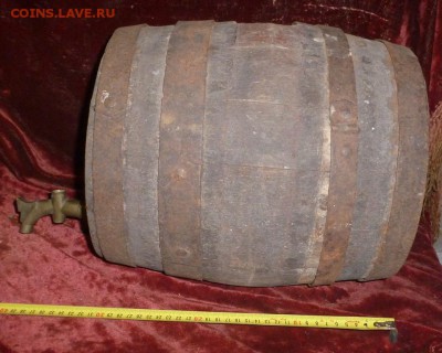 Старинный деревянный бочёнок с краном - P1240366.JPG